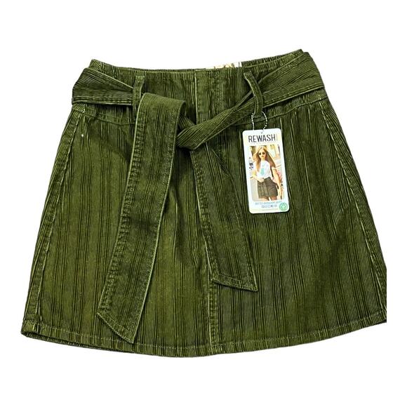 Rewash Dresses & Skirts - ReWash New With Tags Skirt Juniors 5 / 27 Green Corduroy A Line Mini NWT